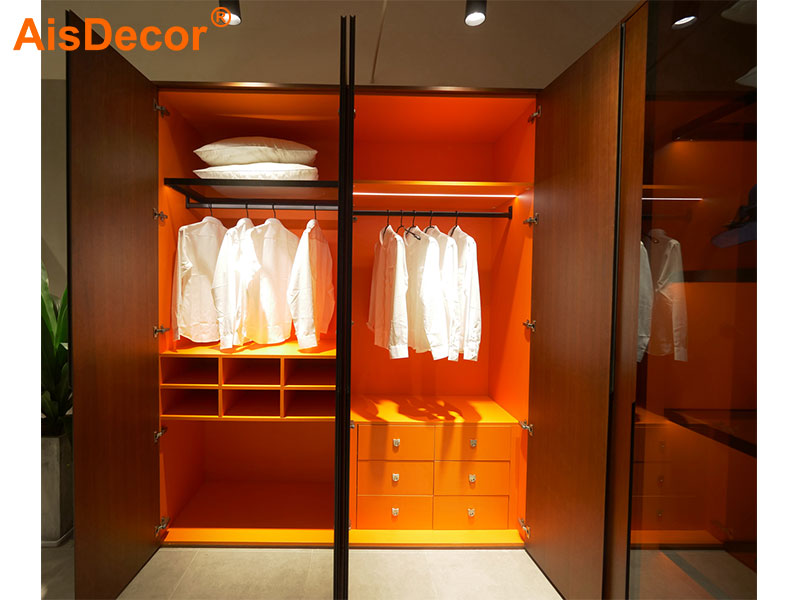 AisDecor huge walk in closet factory-2