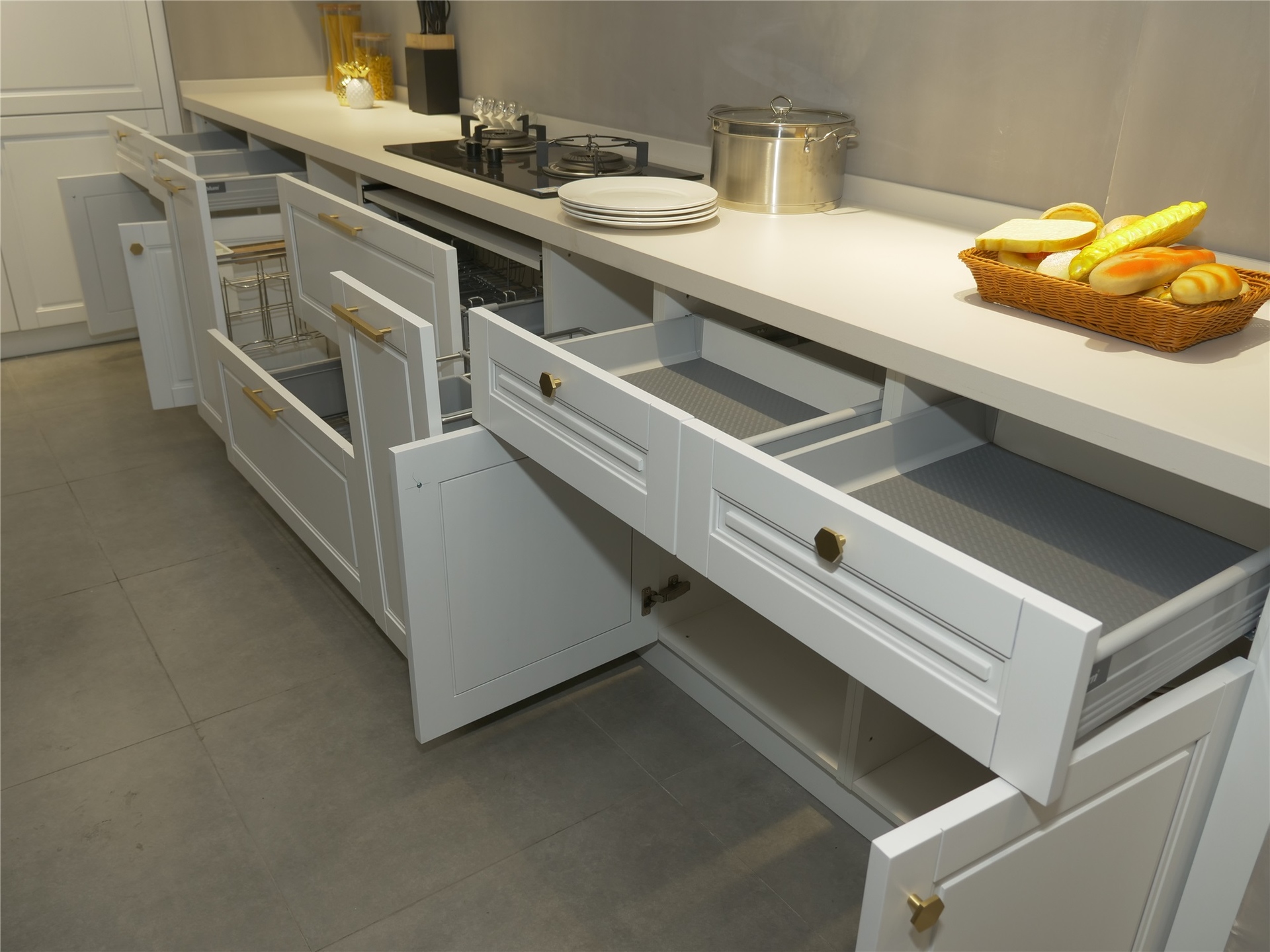 Top Quality Wholesale White Solid Wood Kitchen With Blue Island...